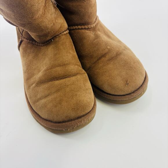 Ugg Australia Bailey Button Triplet Sheepskin Boots Size 6 - Picture 8 of 9